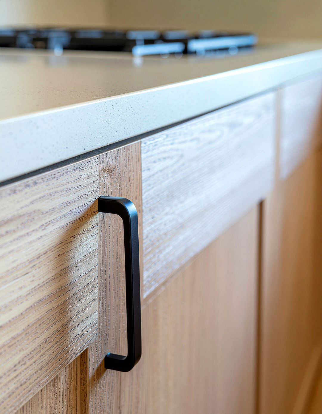 Black arch cabinet pulls - 30 black kitchen hardware ideas