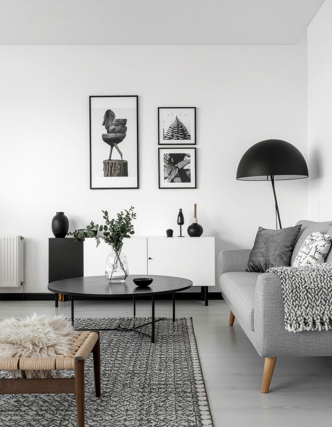 Black floor lamp - 30 living room floor lamps