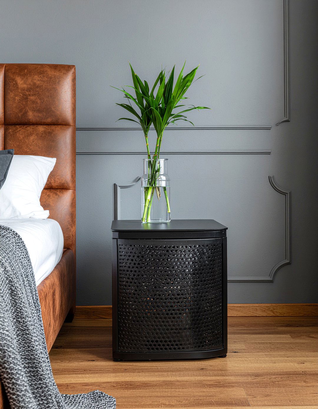 Black metal mesh nightstand - 30 bedroom narrow nightstands