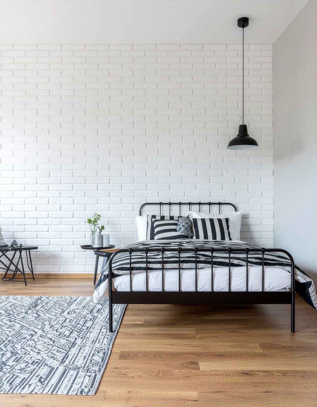 Black wall light - 30 bedroom wall lights