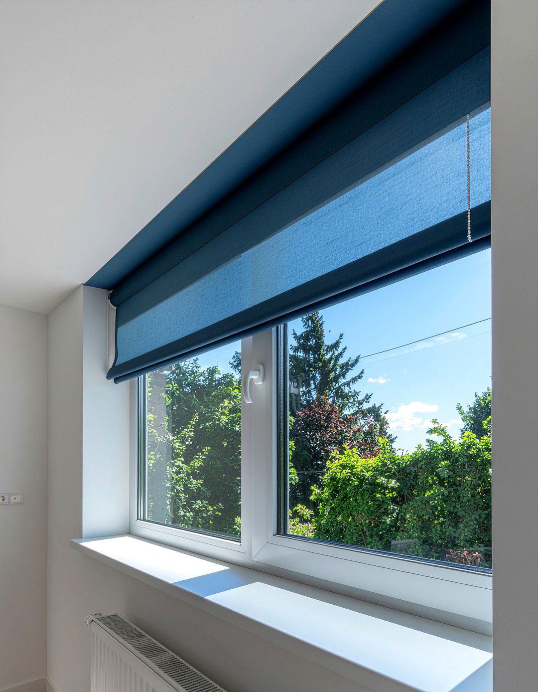 Blind for bedroom skylight - 30 bedroom skylights