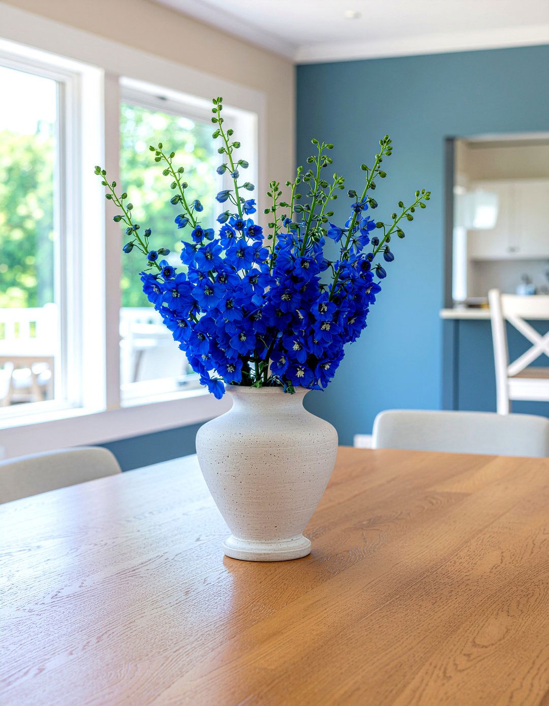 Blue Delphinium Vase - 30 dining room fresh flower ideas