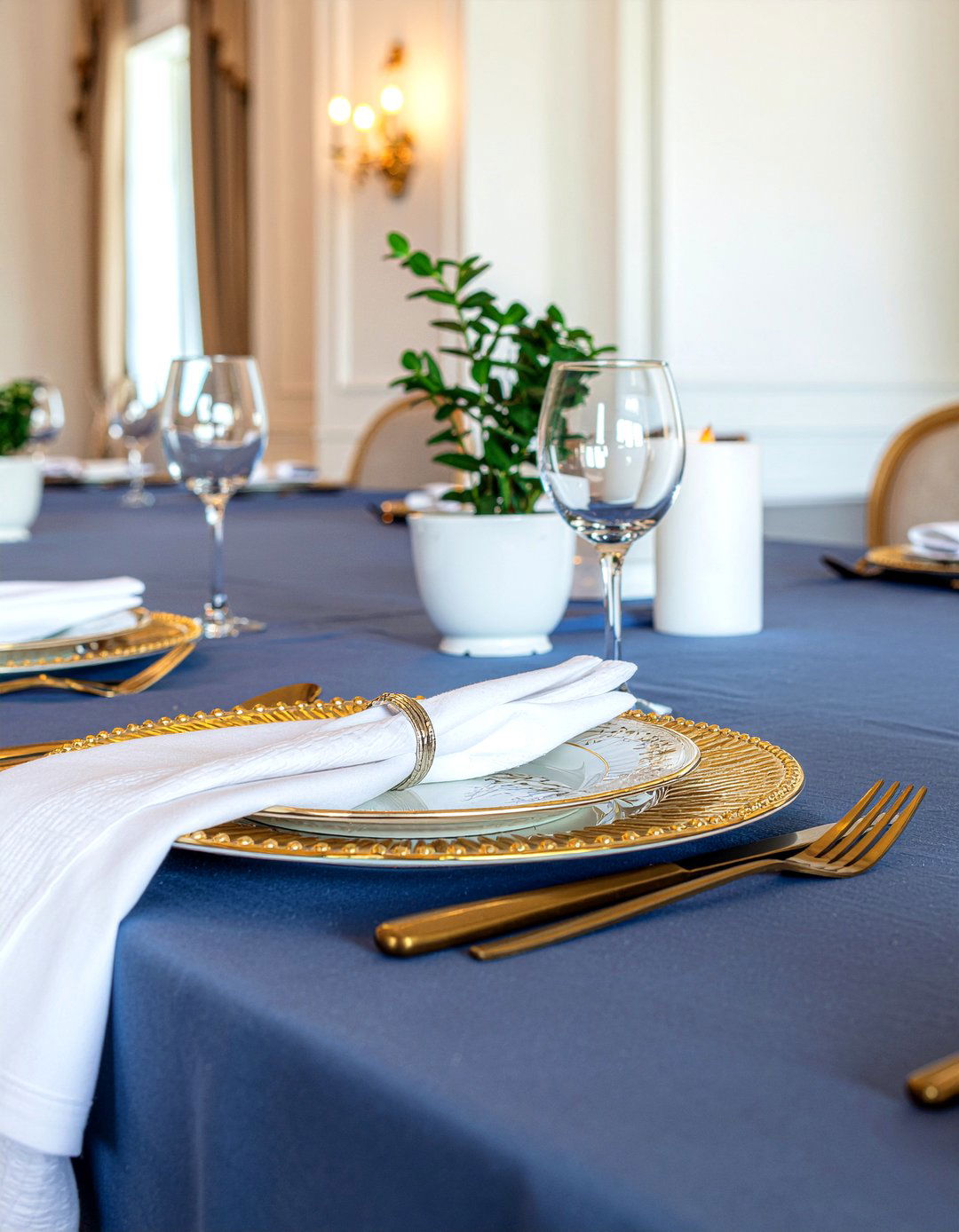 30 Festive Dining Room Ideas for a Joyful Holiday Season