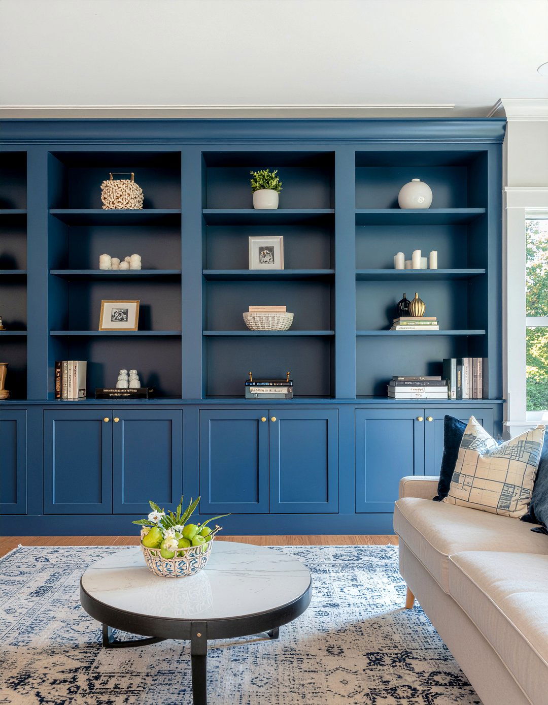 Blue built in bookcases - 30 living room built-in bookcases