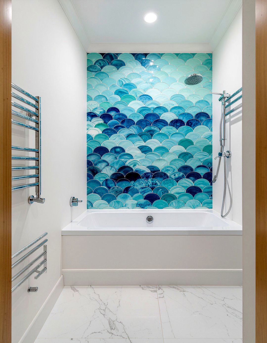 Blue fish scale tile - 30 bathroom tile ideas