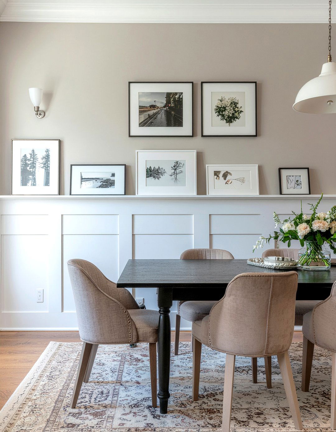 Board And Batten With Picture Ledge - 30 dining room board and batten ideas