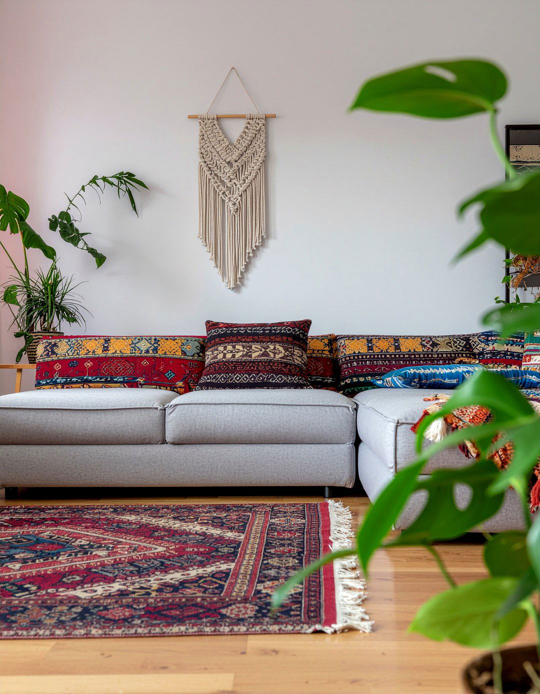 Bohemian Sectional Sofa - 30 L-shaped sofa living room ideas