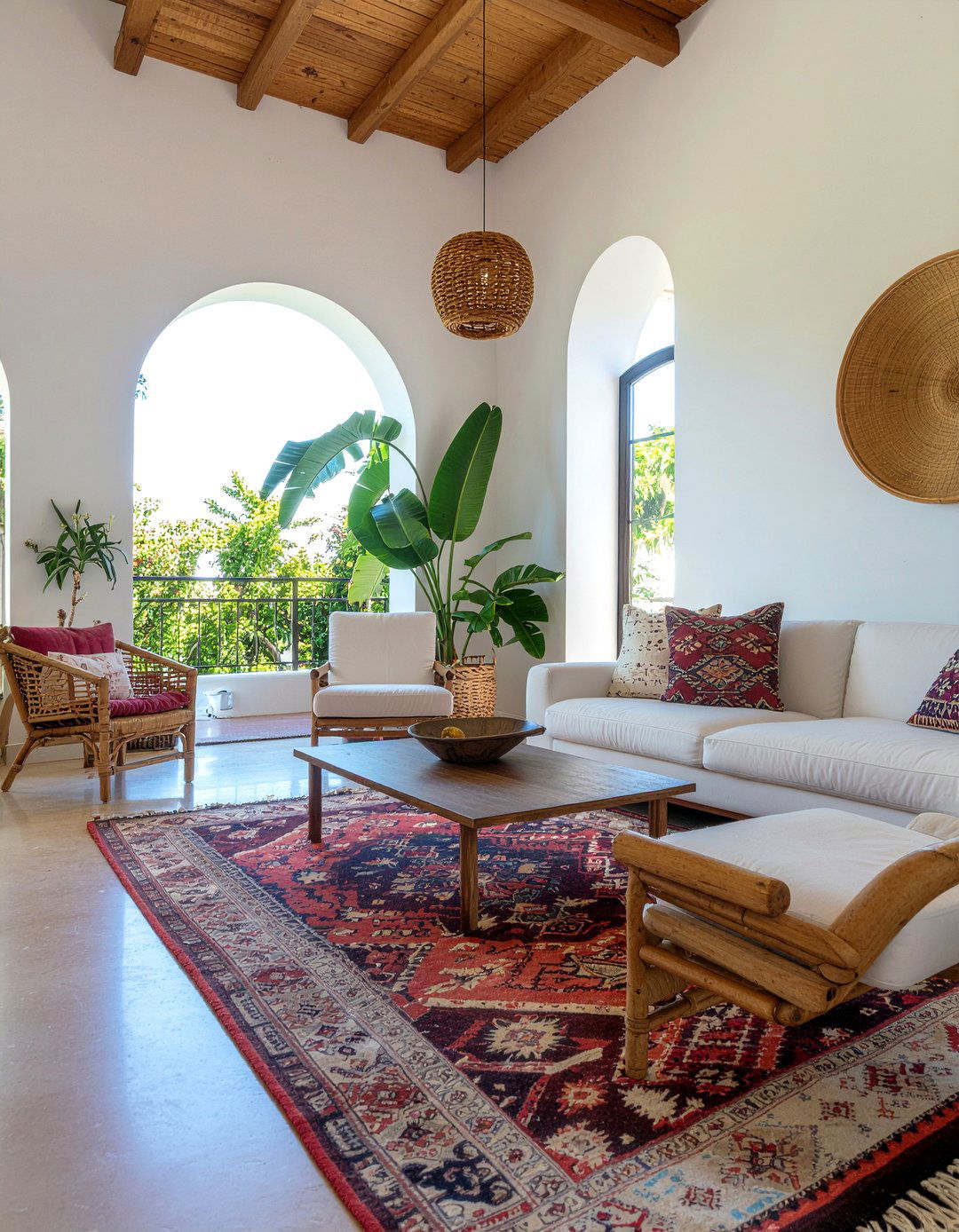 Bohemian luxury living room - 30 mansion living room ideas