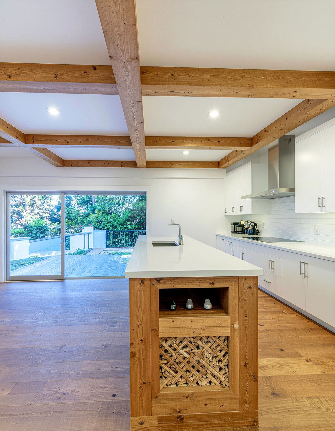Box Beam Ceiling Pattern - 30 kitchen exposed beam ideas