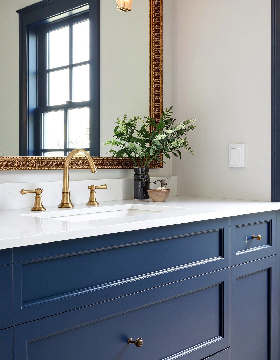 Brass Bathroom Hardware - 30 new construction bathroom ideas