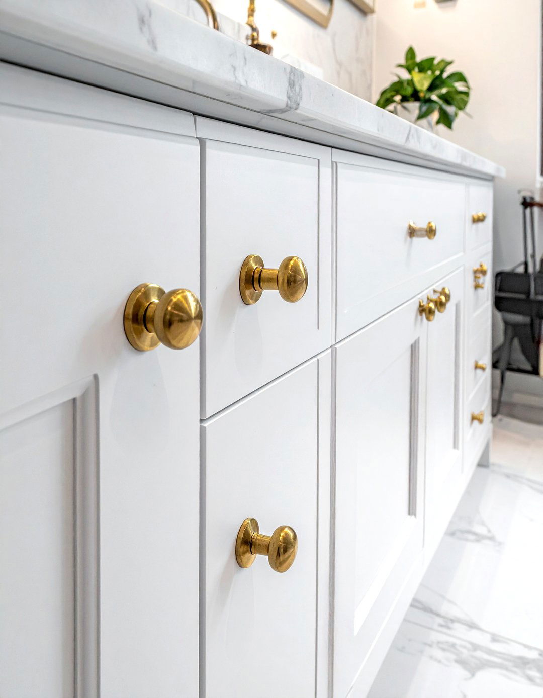 Brass Cabinet Hinges - 30 brass bathroom ideas