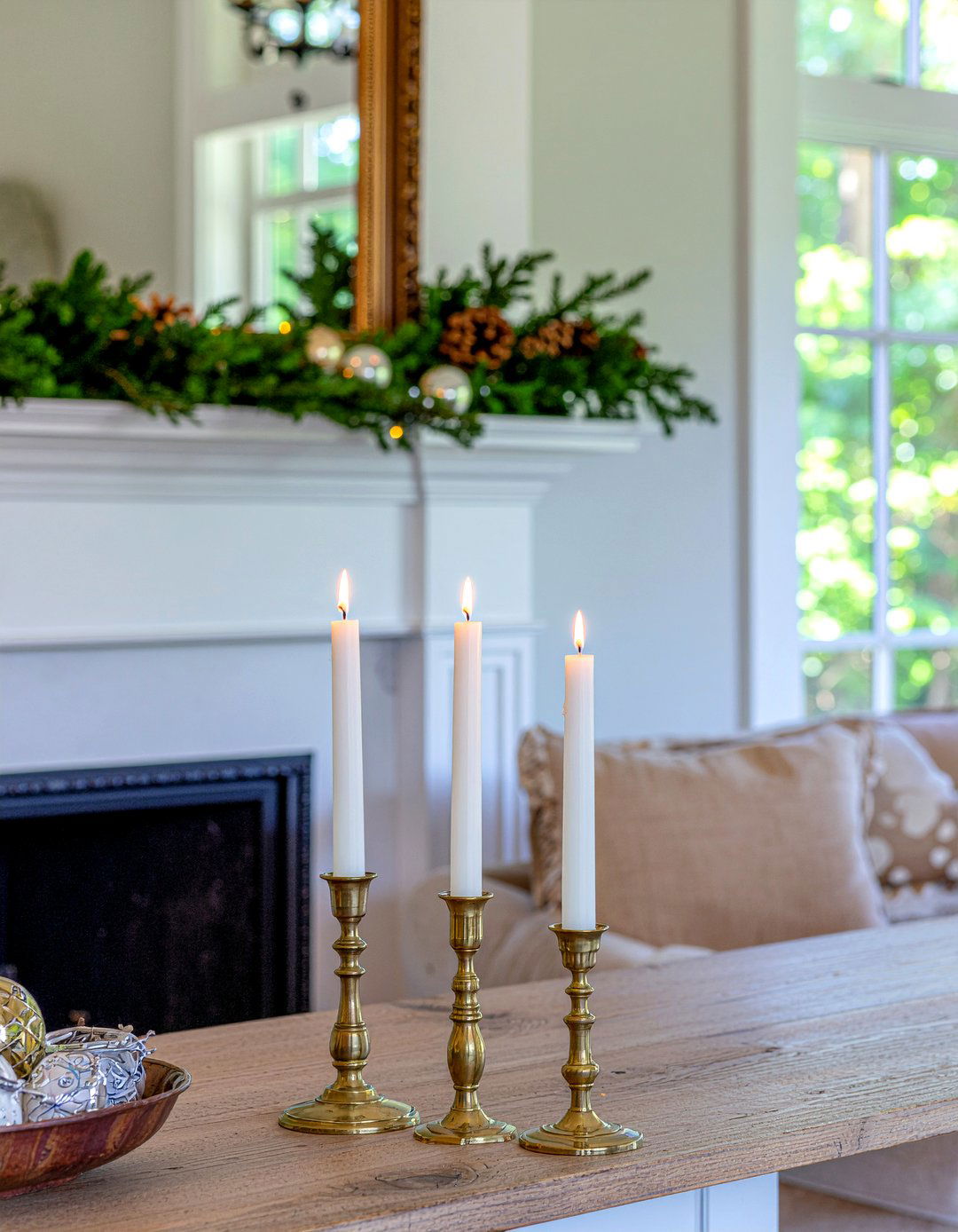 Brass Candle Holder - 30 brass accent living room ideas