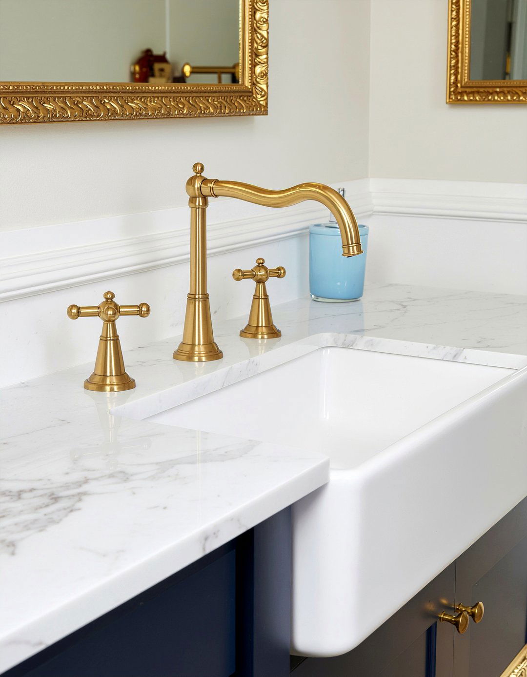 30 Bathroom Charm Ideas to Add Character to Your Small Space