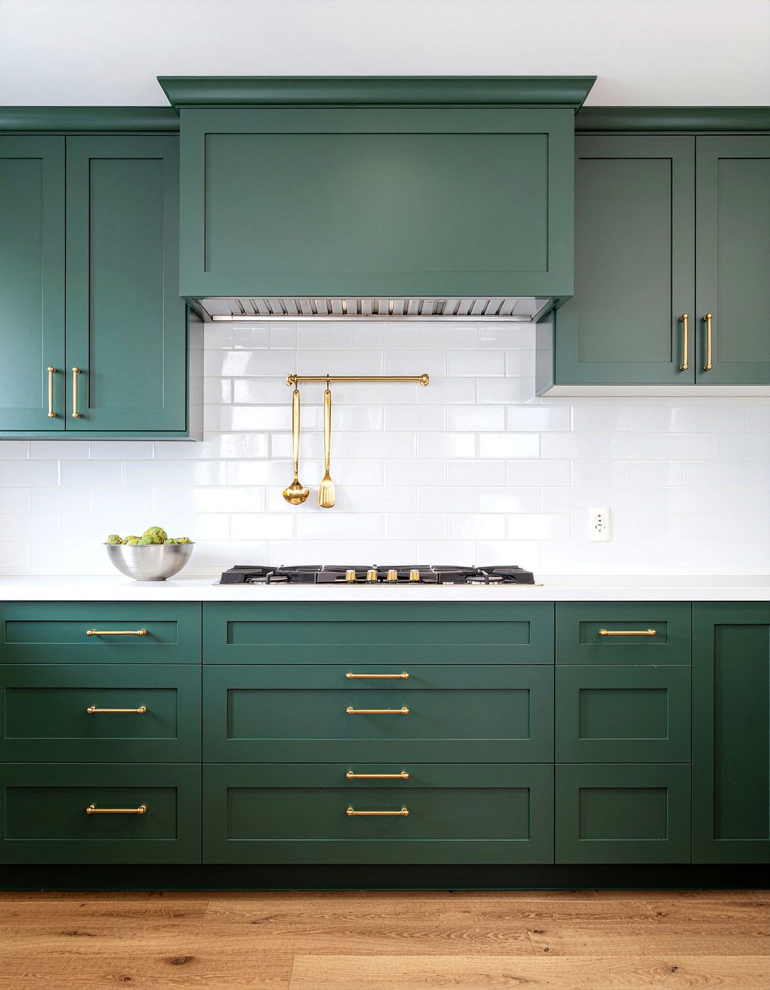 Brass Kitchen Cabinet Pulls - 30 show home kitchen ideas