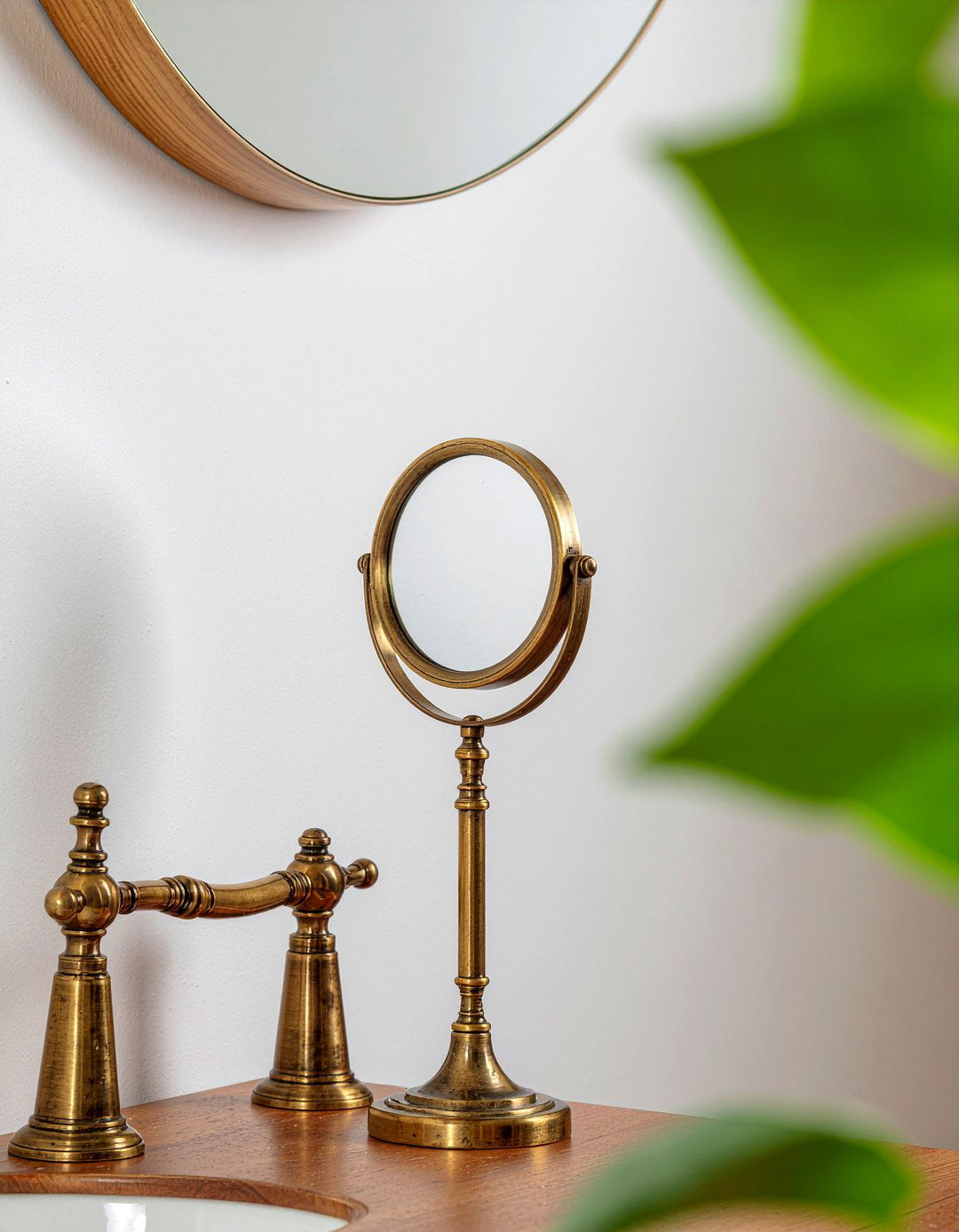 Brass Magnifying Mirror - 30 magnifying mirror bathroom ideas