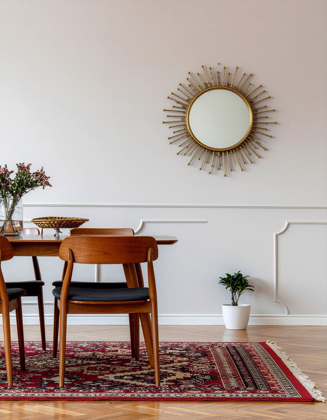Brass Ornate Mirror With Mid Century Modern Furniture - 30 ornate mirror dining room ideas