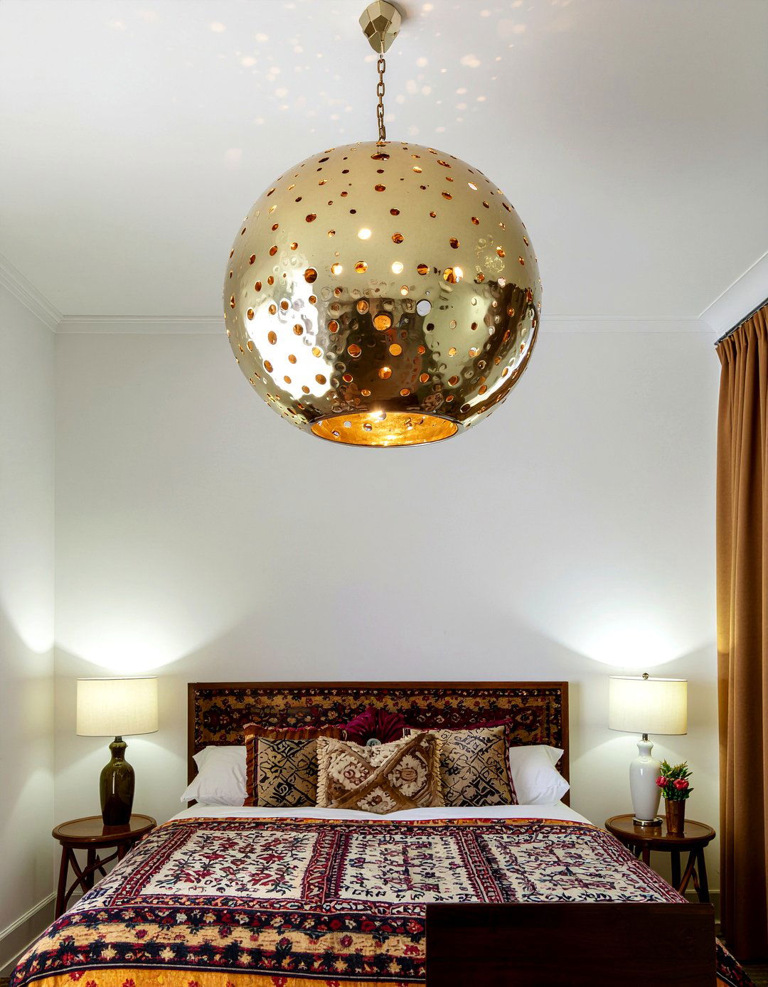Brass Pendant Light - 30 Moroccan bedroom ideas