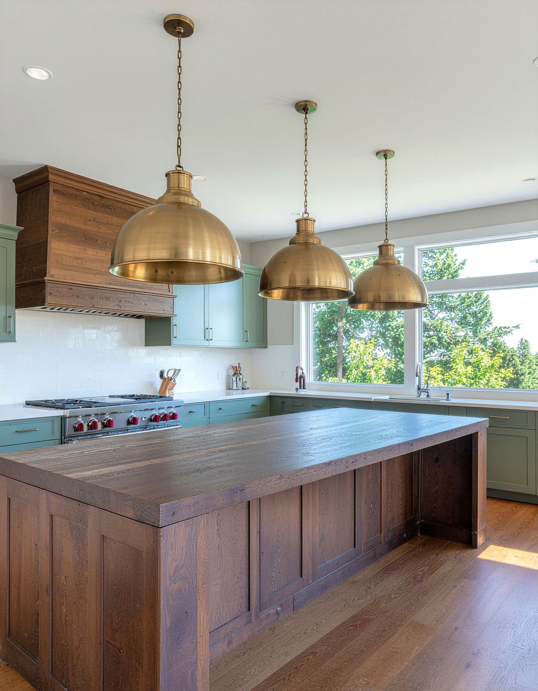 Brass Pendant Lighting - 30 brass accent kitchen ideas
