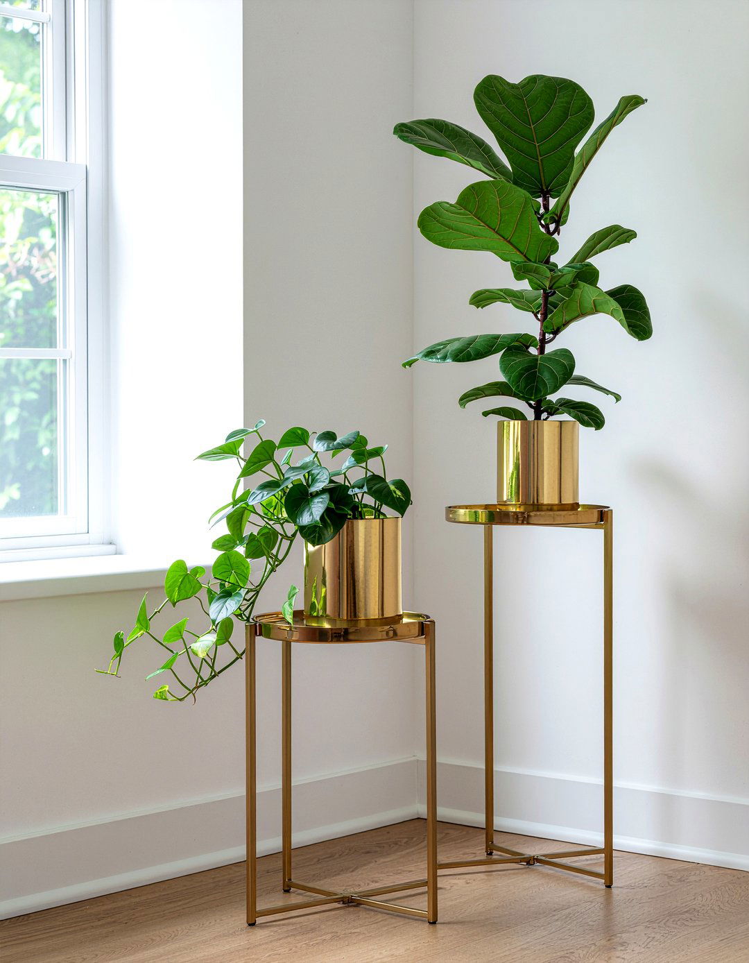 Brass Plant Stand - 30 living room brass furniture ideas