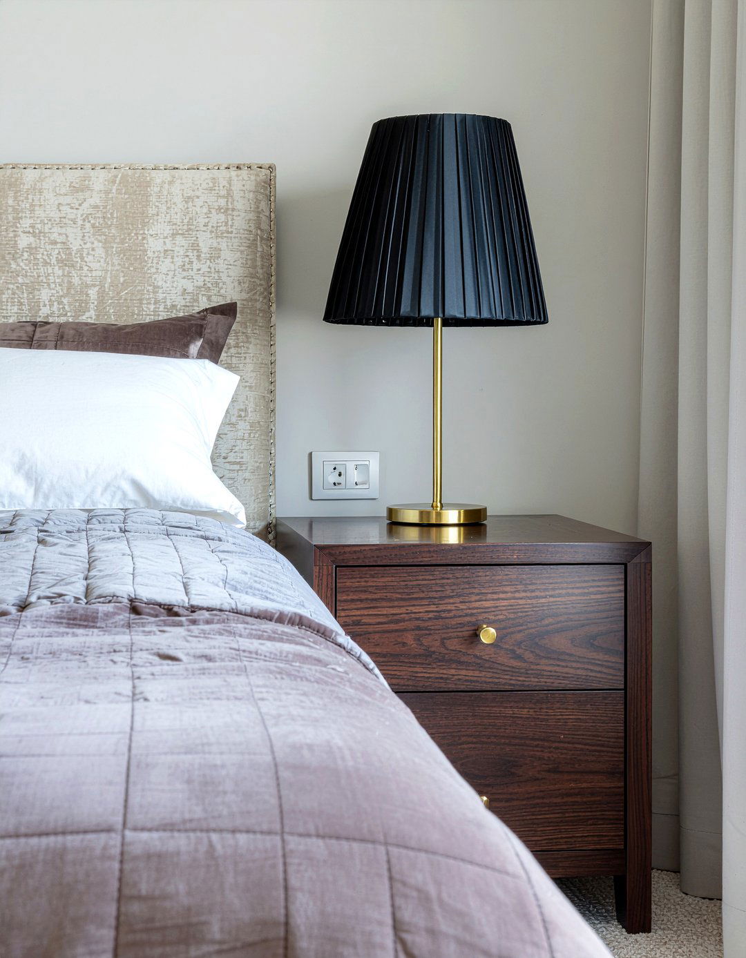 Brass Table Lamp - 30 bedroom table lamps