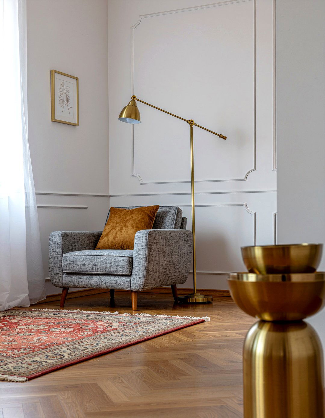 Brass floor lamp - 30 warm gray living room ideas