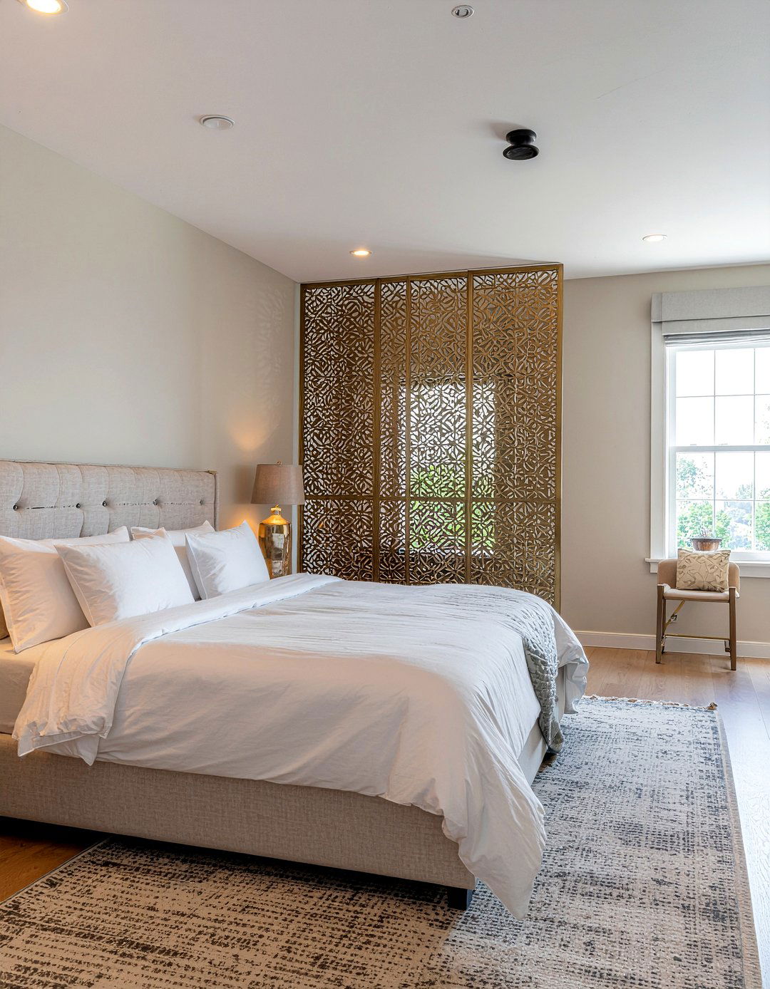 Brass room divider - 30 brass accent bedroom ideas