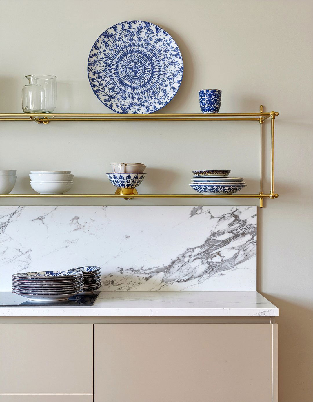 Brass shelving over marble backsplash - 30 open shelf backsplash kitchen ideas