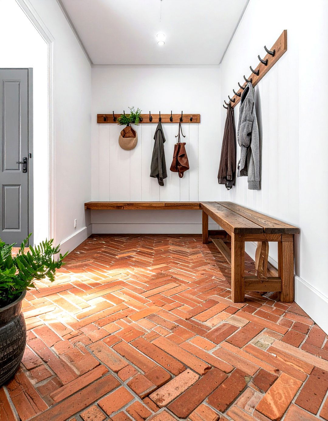 Brick flooring for mudroom - 30 colonial home decor ideas