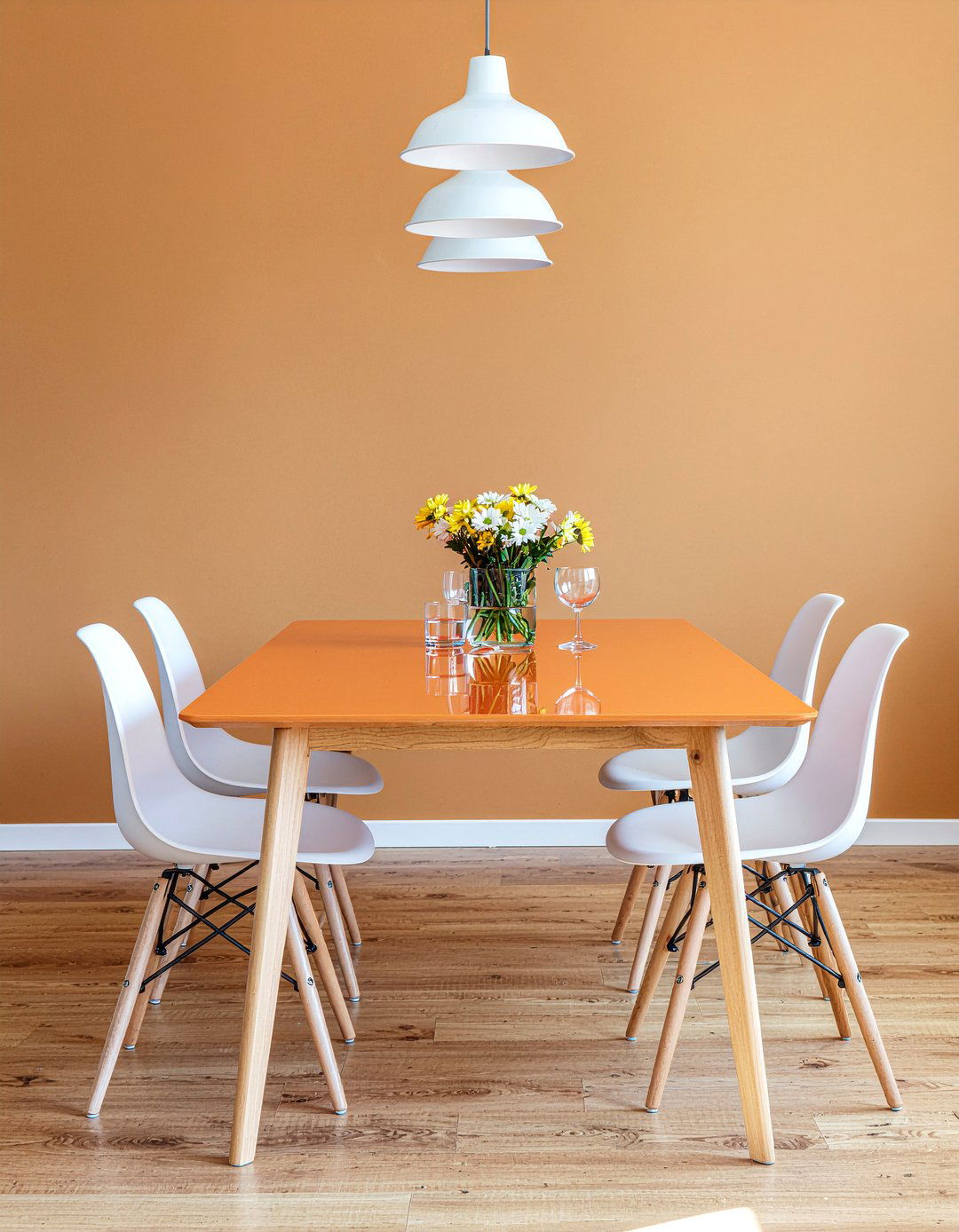 Bright orange dining table - 30 orange dining room ideas