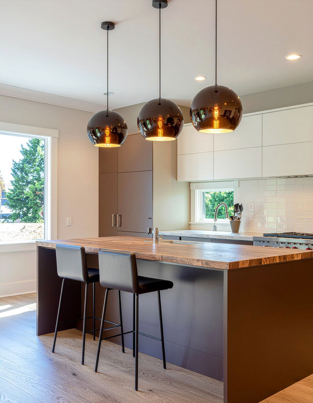 Brown kitchen pendant lights - 30 chocolate brown kitchen ideas
