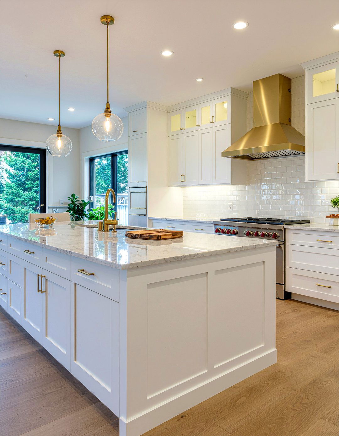 Brushed Gold And White Finishes - 30 kitchen finish mixing ideas