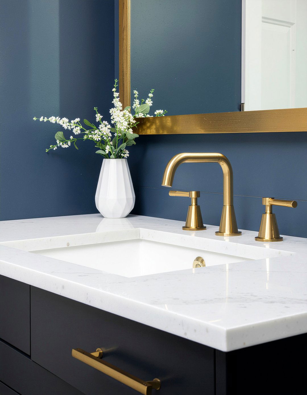 Brushed Gold Bathroom Fixtures - 30 master bathroom ideas
