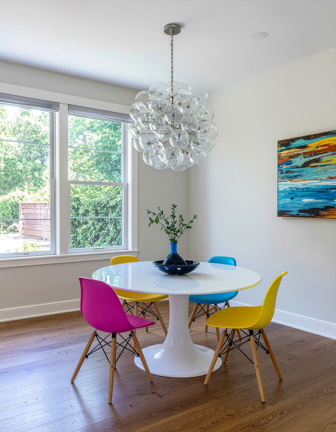 Bubble Glass Chandelier - 30 modern chandelier dining room ideas