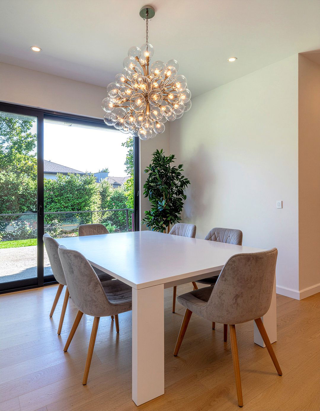 Bubble Globe Chandelier - 30 globe chandelier dining room ideas