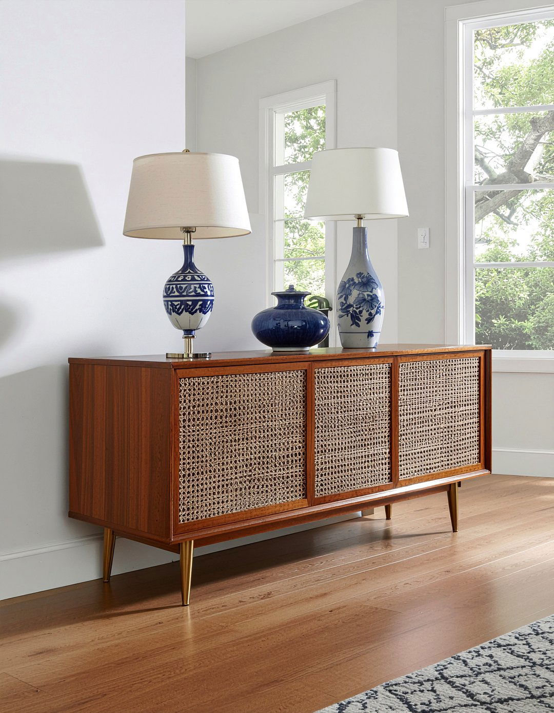 Buffet sideboard - 30 dining room storage ideas