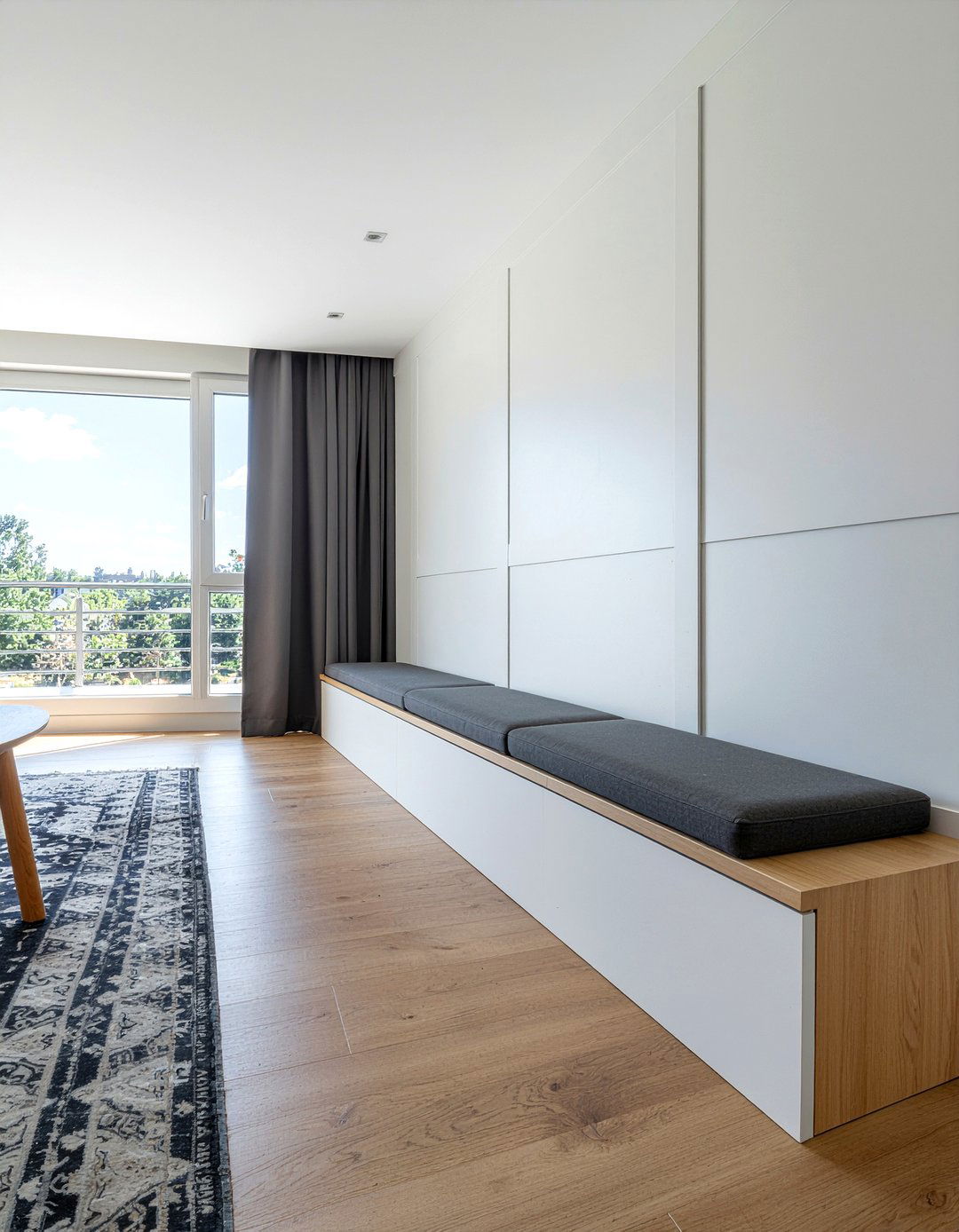 Built In Bench - 30 living room banquette ideas