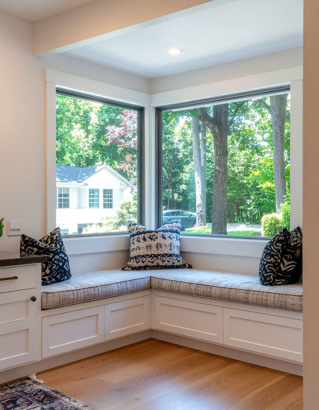 30 Brilliant Dining Room Space Saving Ideas for Small Homes