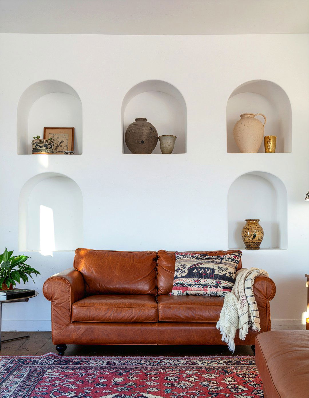 Built In Wall Niche Shelving - 30 Spanish living room ideas