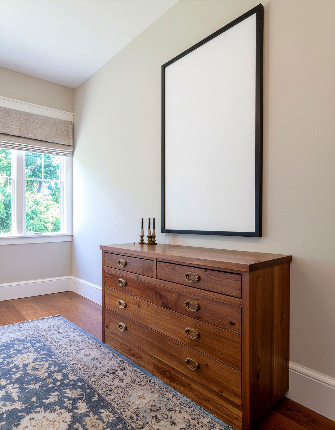 Built in dresser - 30 bedroom reach-in closet ideas