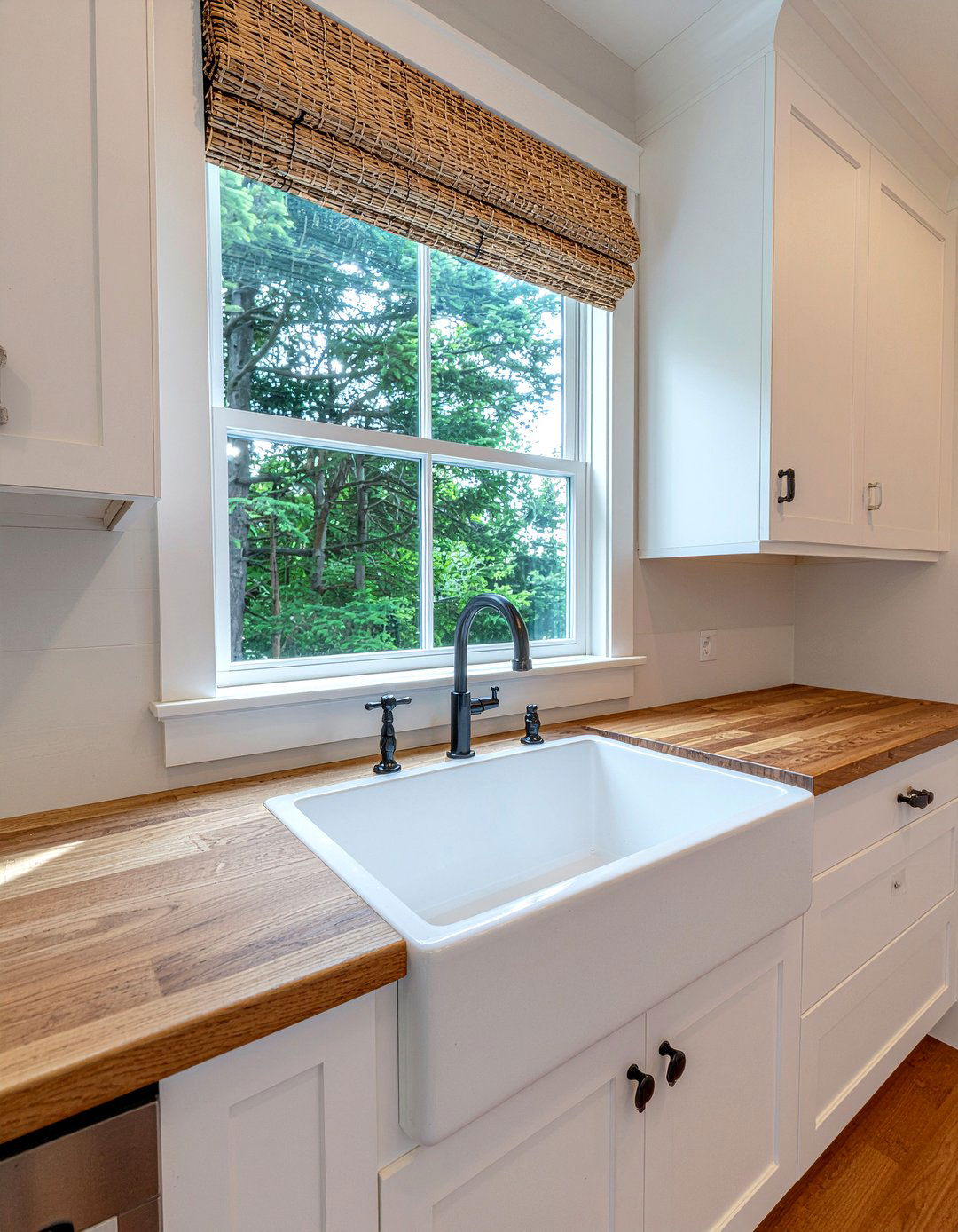 Butcher Block Countertop - 30 apron front sink kitchen ideas
