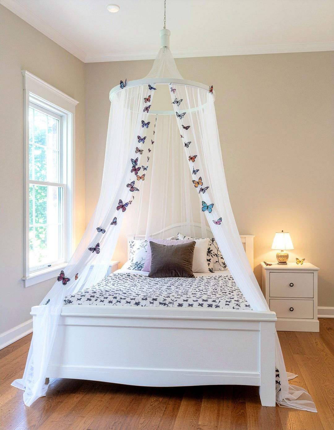 Butterfly Bed Canopy - 30 butterfly bedroom ideas