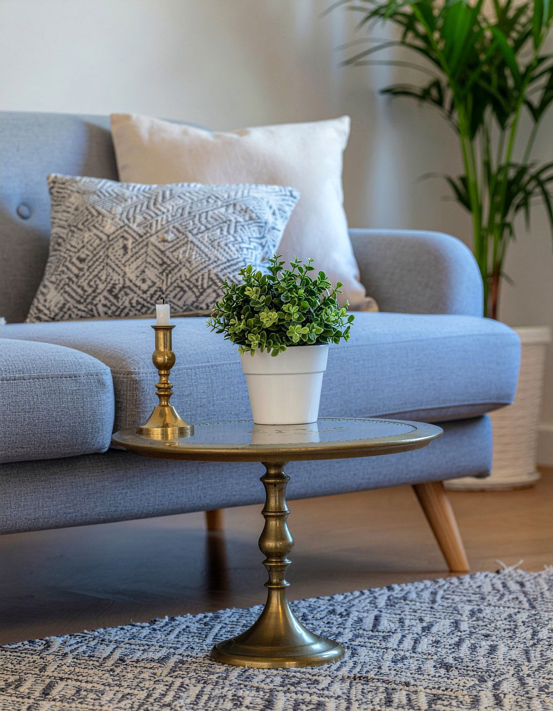 Candle Stand Pedestal - 30 living room Colonial furniture ideas