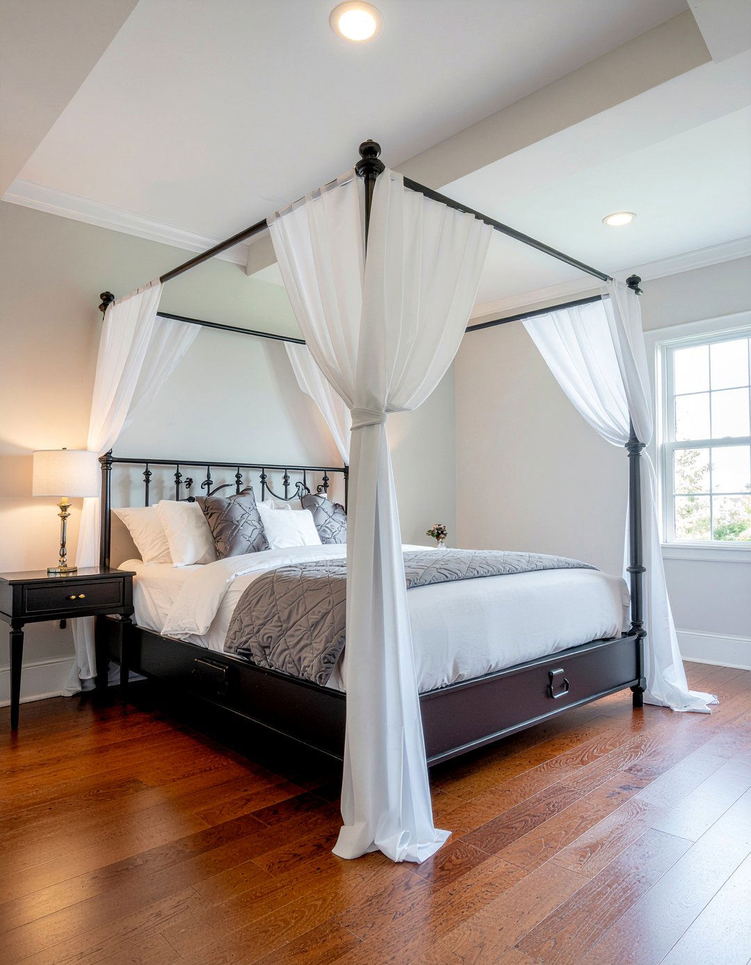 Canopy Bed - 30 grand bedroom ideas