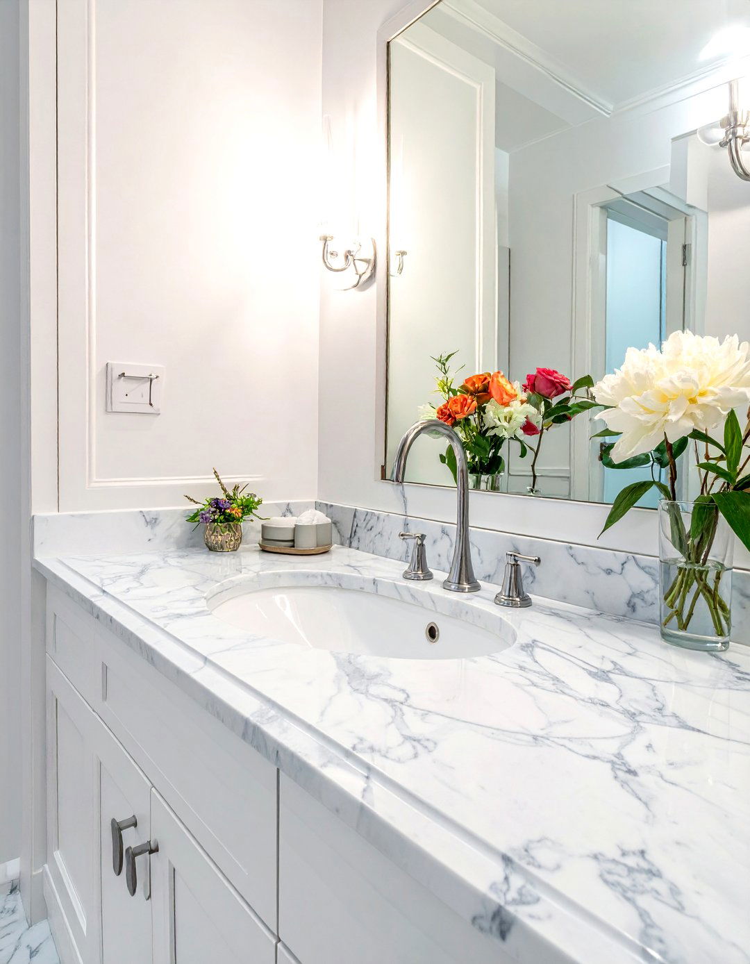Carrara Marble Countertop - 30 bathroom vanity countertop ideas