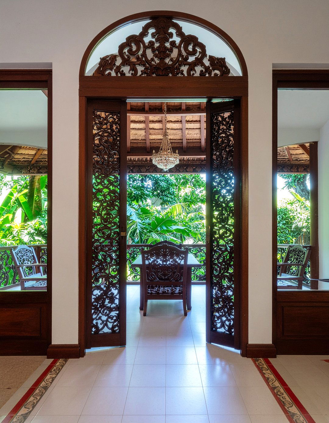 Carved Wooden Doors - 30 Balinese dining room ideas