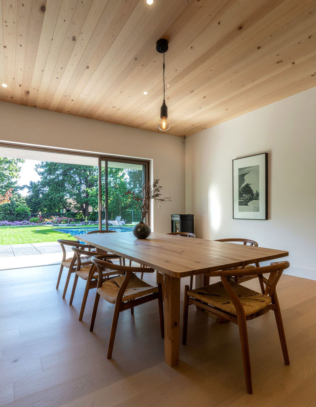 Cedar Wood Plank Ceiling - 30 dining room wood ceiling ideas