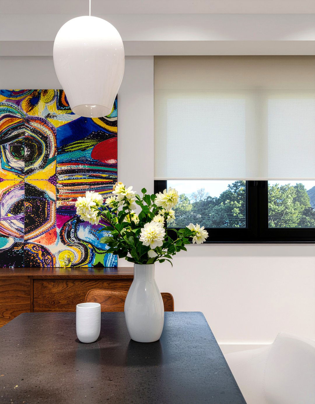 Cellular Honeycomb Shades - 30 dining room window treatment ideas