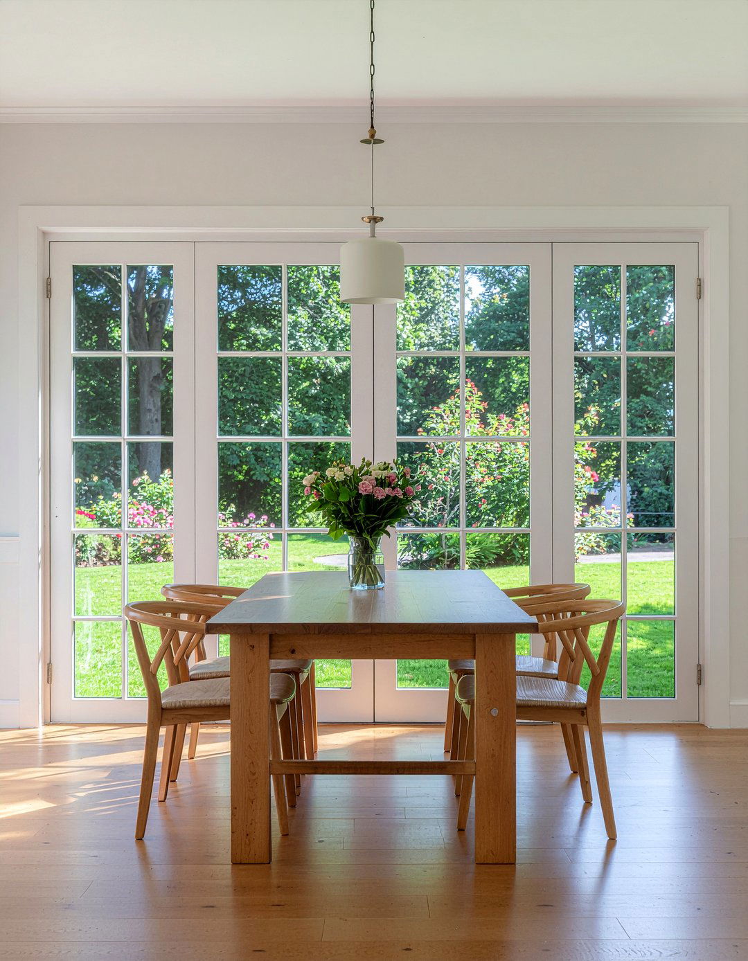 Centered Dining Table Window View - 30 dining room symmetry ideas