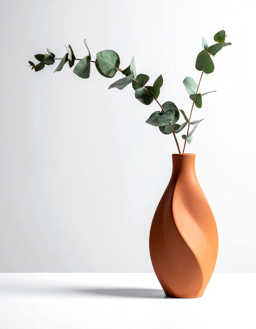 Ceramic Flower Vase - 30 decor checklist ideas