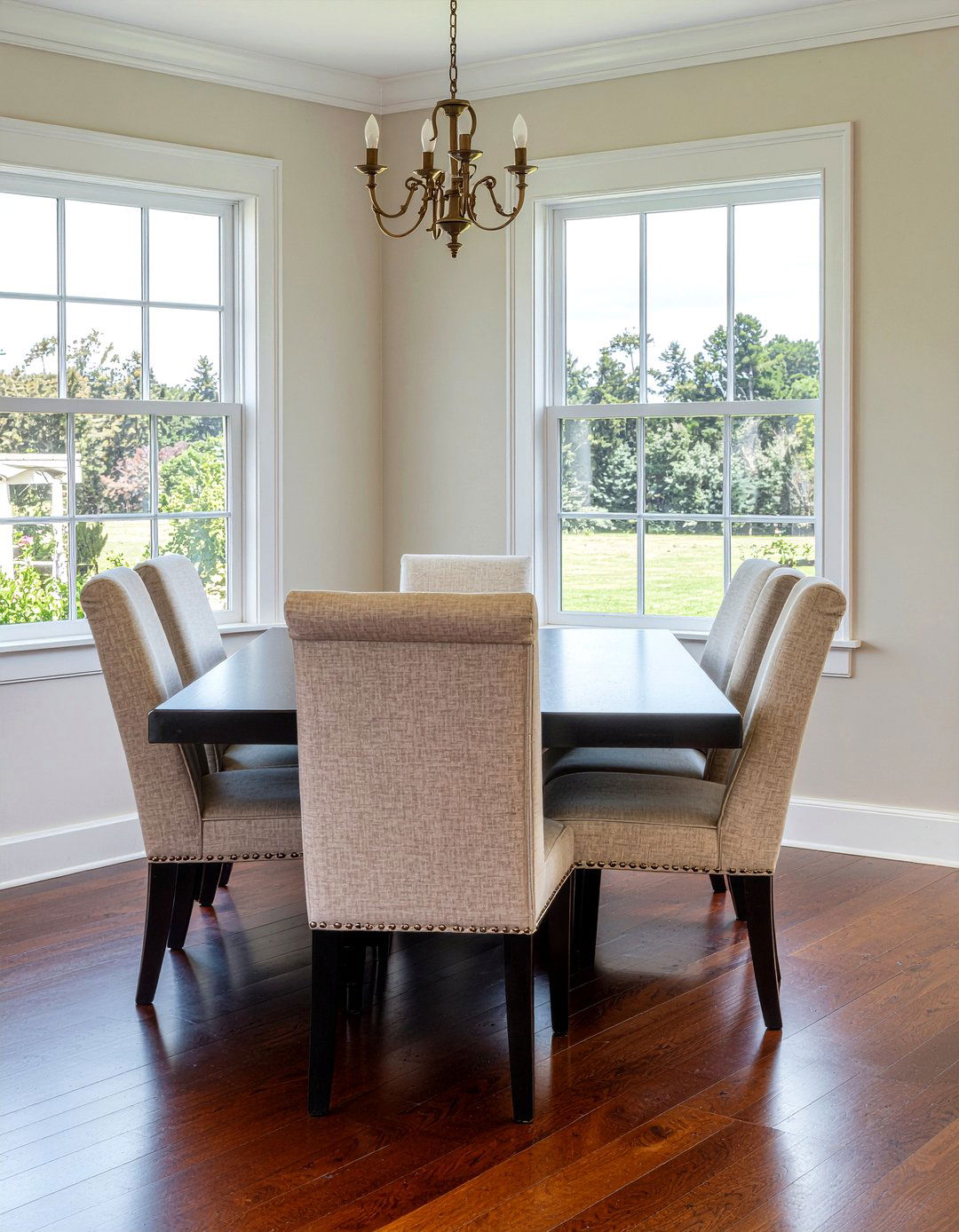 Chair Slipcovers - 30 budget dining room ideas